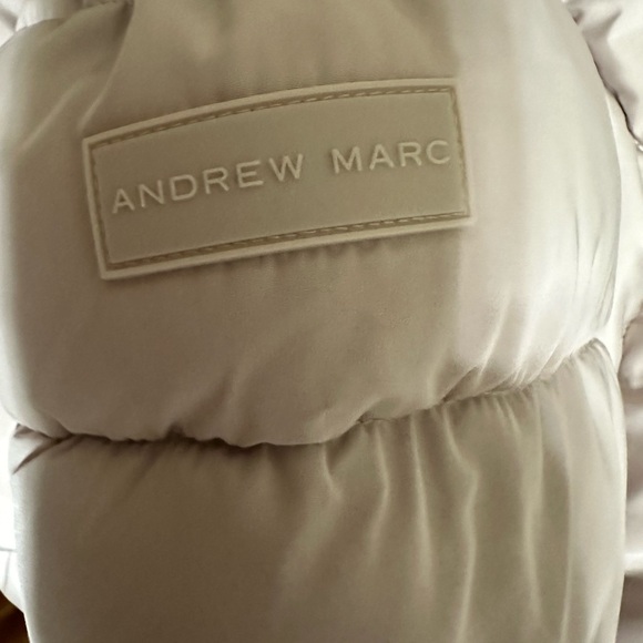 Andrew Marc Cream Puffer Jacket Faux Fur Lined Hood and Collar Womens M - Picture 13 of 15